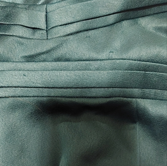 Aidan mattiox satin Gown  with ruffles size 0 - Picture 6 of 11